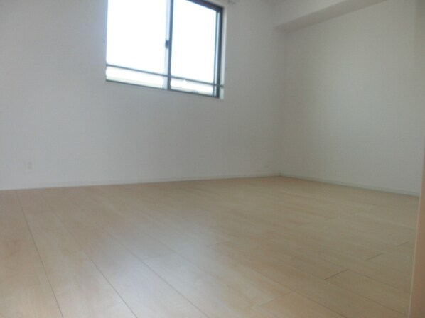 エスペランサ中仁野Ⅲの物件内観写真